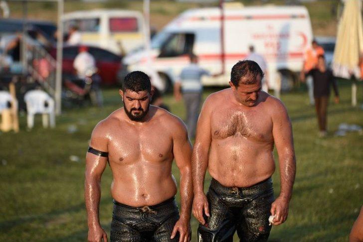 Uluabatlı Hasan Yağlı Güreşleri Başlıyor G5