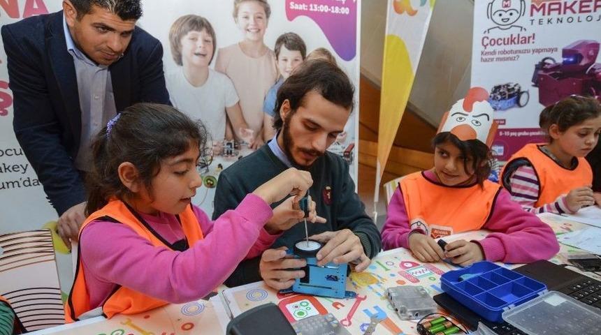 Geleceğin Mucitleri Yeteneklerini Keşfediyor