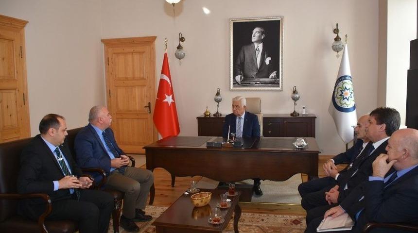 İstanbul Ve Aydın Birlik Başkanlarından G&uuml;r&uuml;n&rsquo;e Ziyaret