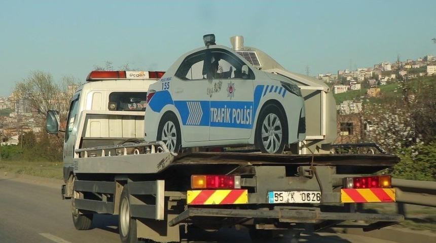 2&rsquo;nci Kez Zarar Verilen Maket Polis Aracı Kaldırıldı