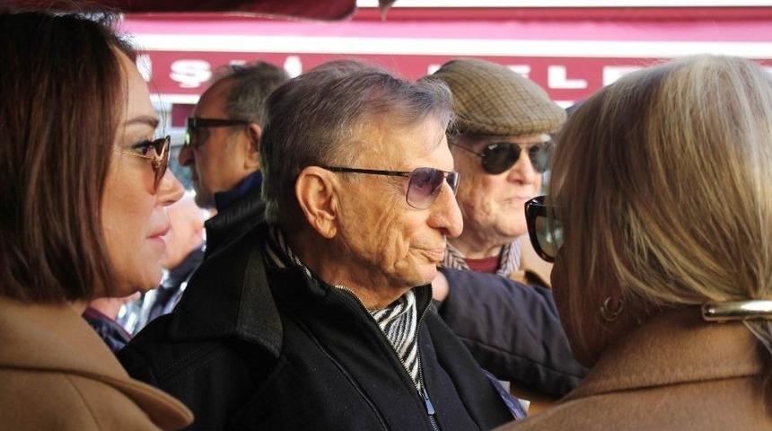 &Uuml;nl&uuml;ler Kemal Uzun&rsquo;u Anlattı