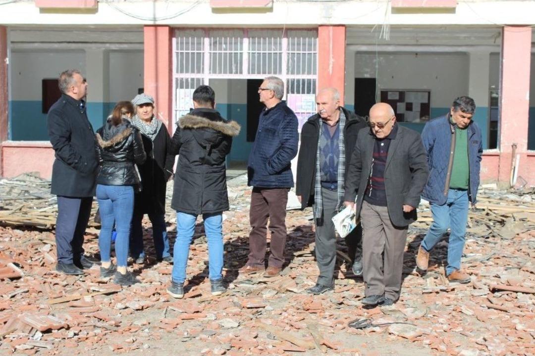 Kırşehir&rsquo;in İlk Lisesi Yıkılıyor