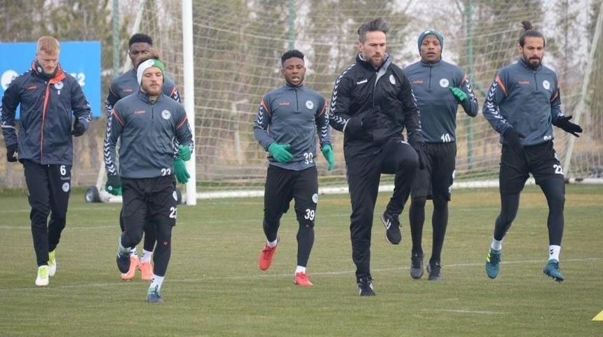 Atiker Konyaspor, Batman Petrolspor Ma&ccedil;ı Hazırlıklarına Başladı