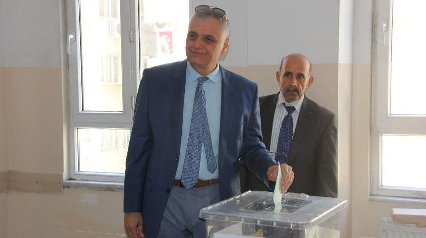 Antakya Ticaret Ve Sanayi Odası Se&ccedil;imlerini &Ccedil;in&ccedil;in Kazandı