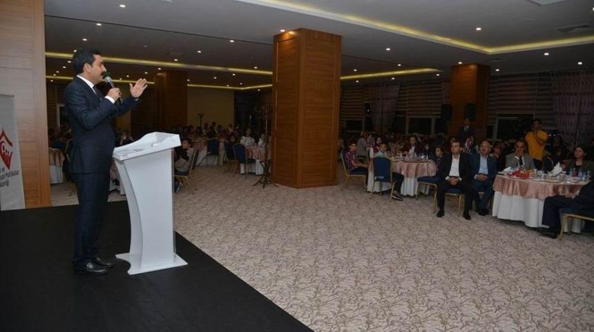 Kırşehir Belediyesinin"kardeşlik İftarı"na Yoğun İlgi