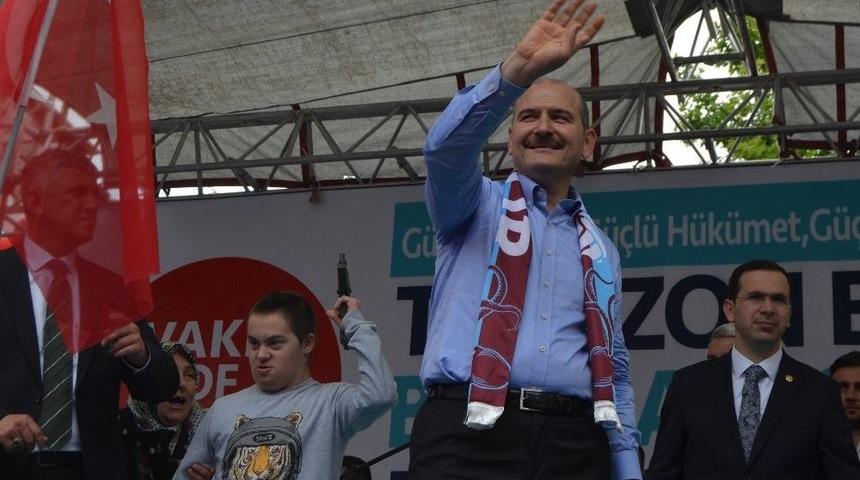 Bakan Soylu: &ldquo;karamollaoğlu Bey Bir Yerde Sıkıştınız Mı Soluğu Tayyip Erdoğan&rsquo;ın Yanında Alıyorsunuz&rdquo;