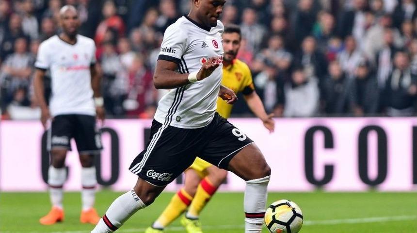 Cyle Larin İlk Maçında Ağları Havalandırdı