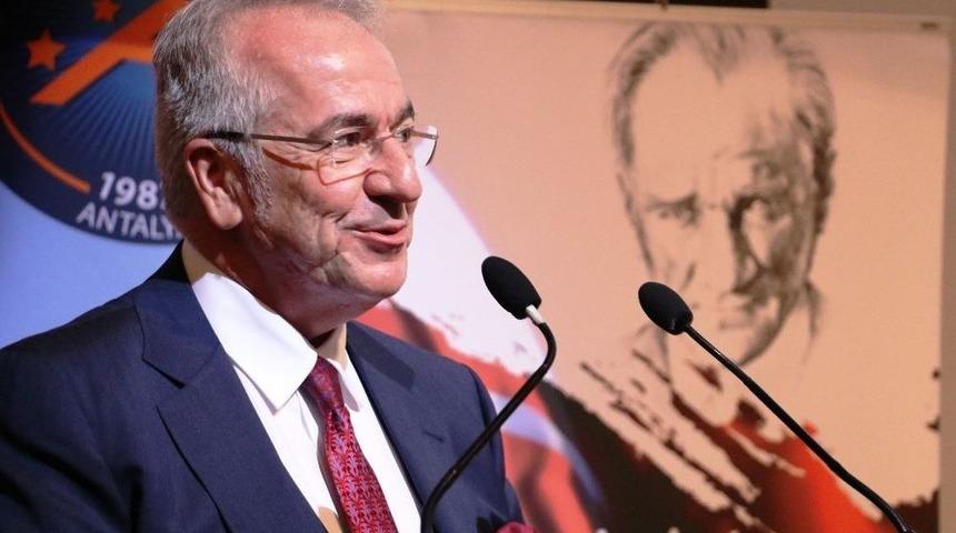 T&uuml;siad Başkanı Bilecik: "t&uuml;rkiye&rsquo;nin B&uuml;y&uuml;meyi S&uuml;rd&uuml;rebilmesi İ&ccedil;in Enflasyonu Y&uuml;zde 5&rsquo;in Altına &Ccedil;ekmesi Gerekiyor"