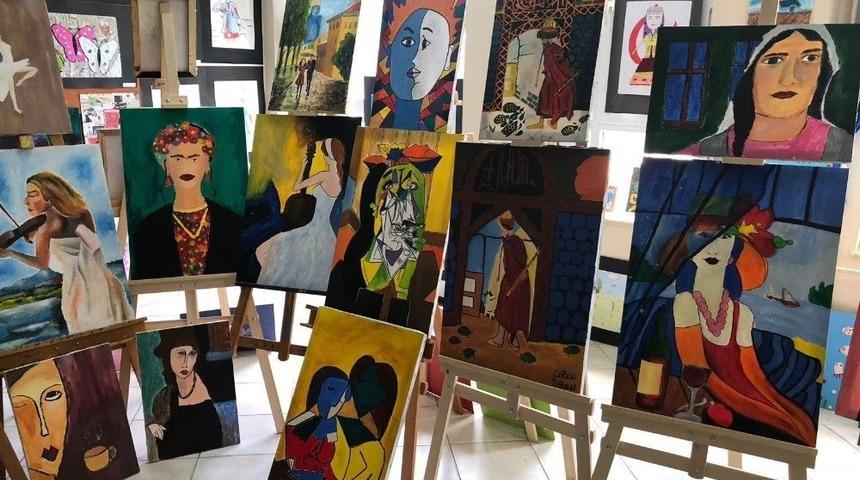 &Ouml;ğrencilerden Resim Ve Yağlı Boya Sergisi