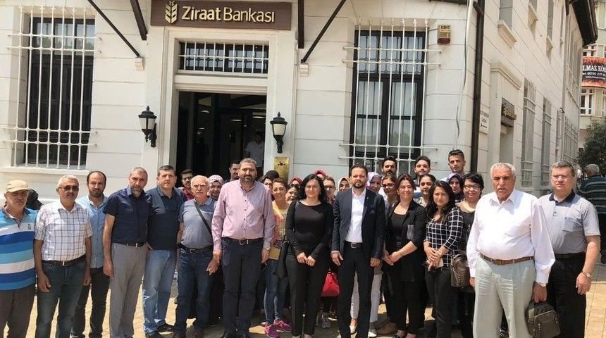 Efeler Ak Parti, Cumhurbaşkanına Destek İ&ccedil;in Sıraya Girdi