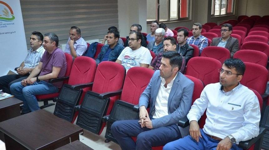 Hayvan Sağlığı Eğitim Ve Değerlendirme Toplantısı Yapıldı