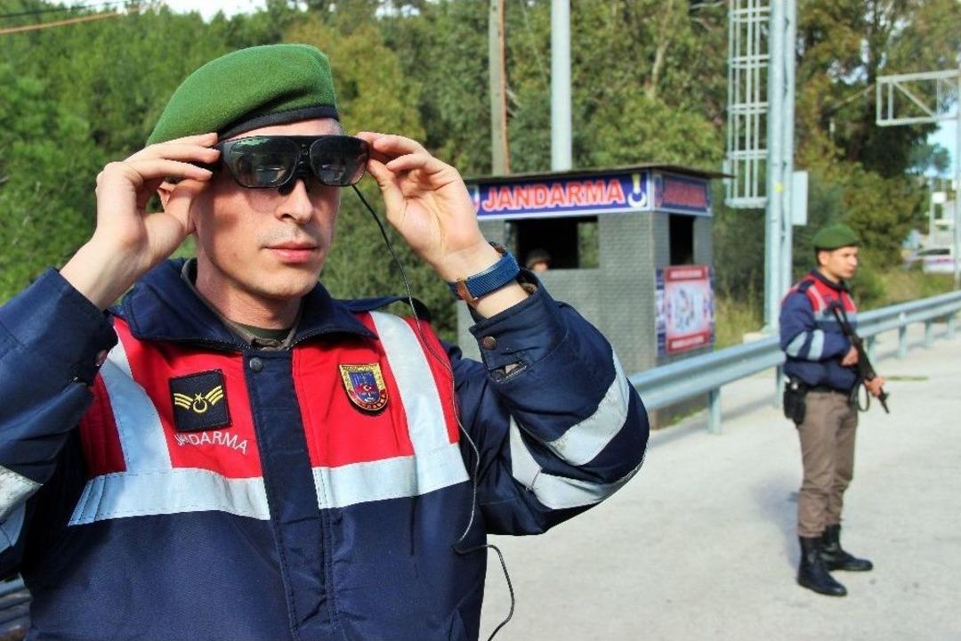 &rsquo;robocop Jandarmalar&rsquo; G&ouml;rev Başında