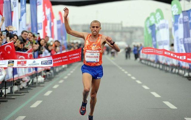 Vodafone 13. İstanbul Yarı Maratonu’ndan Rekor Çıktı