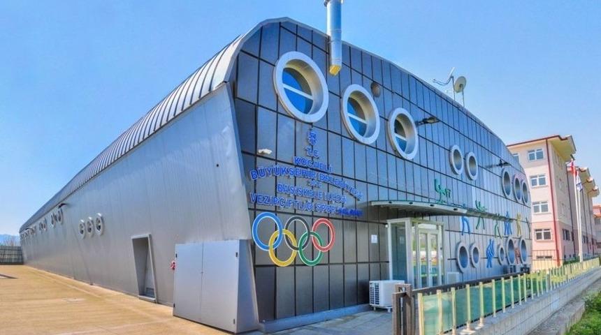 Kartepe Anadolu İmam Hatip Lisesine Spor Salonu