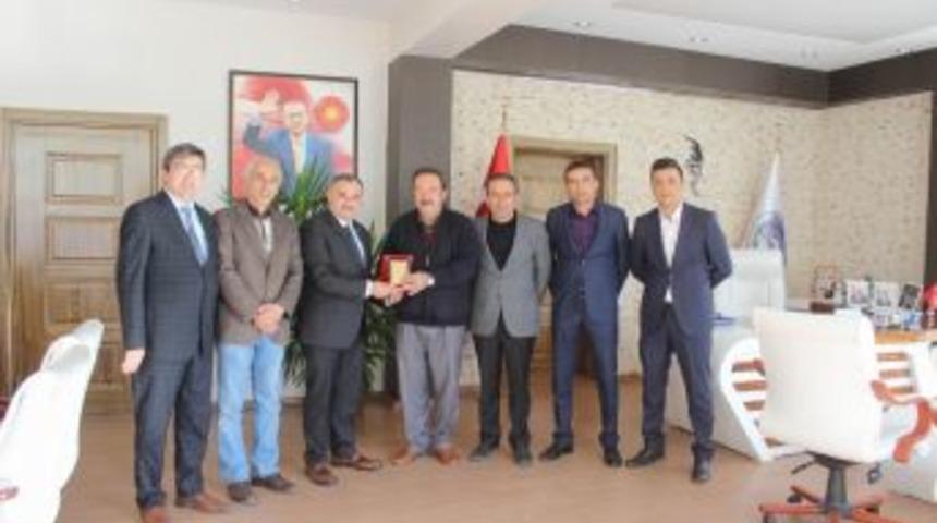 Şıhlı Mahallesinden Başkan Cabbar’a Teşekkür Ziyareti