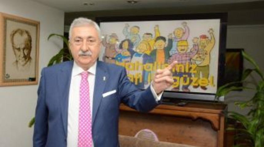 İlk &Uuml;&ccedil; Ayda Esnaf Sayısı Bir &Ouml;nceki Yıla G&ouml;re 4 Bin 33 Arttı