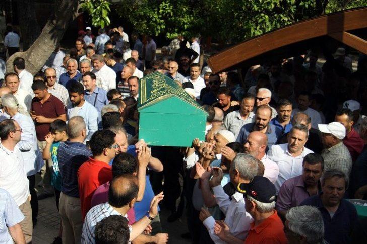 Antalya’nın Duayen Gazetecilerinden Terzioğlu’na Son Görev G5