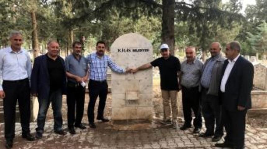 Kilis Belediyesi Mezarlığa 110 Çeşme Yaptırdı