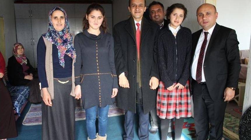 Sungurlu’da Öğretmenler 8 Ayda Bin 884 Aileyi Ziyareti Ettiler