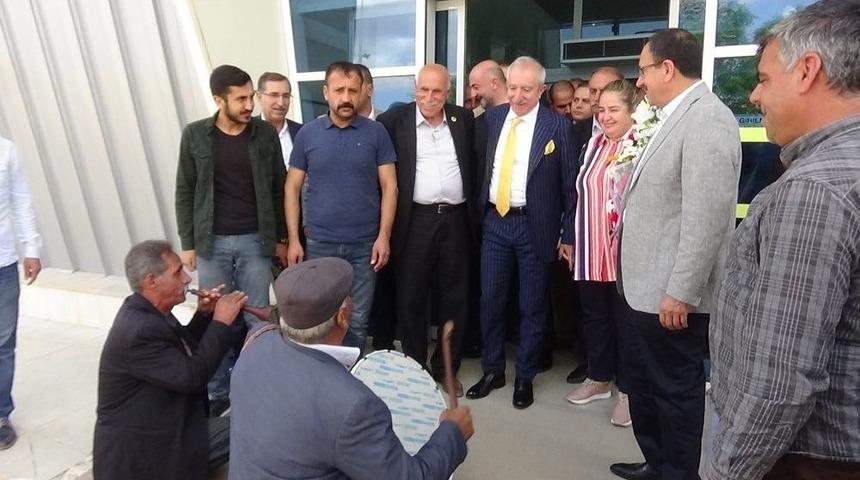 Miroğlu&rsquo;na Coşkulu Karşılama