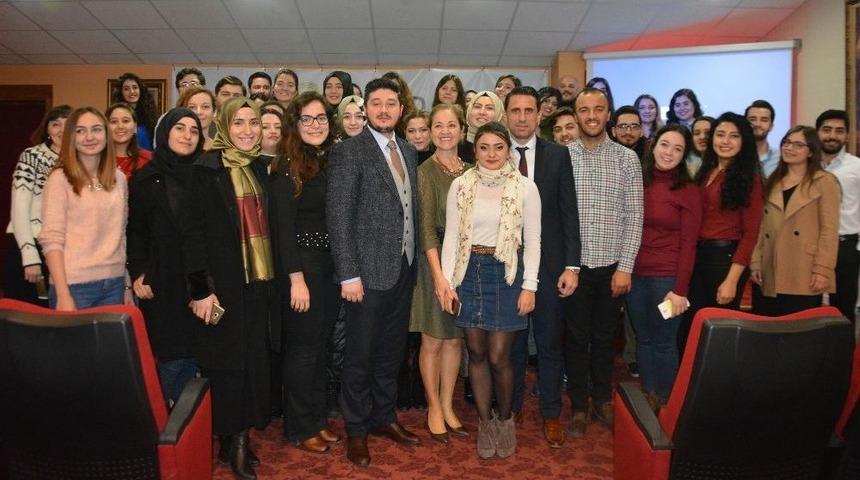 Gen&ccedil;ler Magiad İle Manisa&rsquo;yı Puanladı