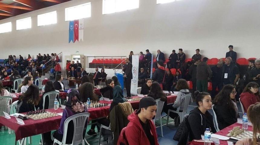 Finalist Satran&ccedil;&ccedil;ılar Belli Oldu