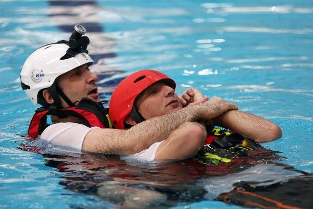 Afad Personeli, Yenimahalle&rsquo;de Eğitim Alıyor 1