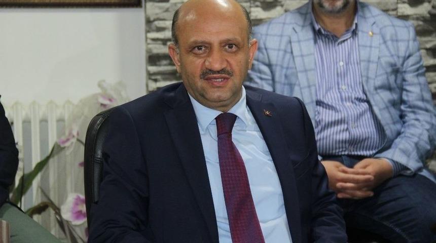 Başbakan Yardımcısı Fikri Işık: