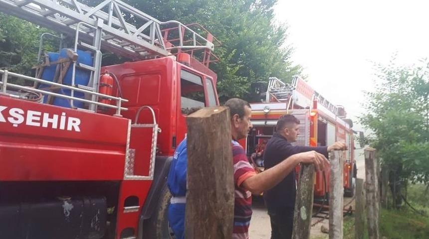 Ferizli&rsquo;de Korkutan Ahır Yangını