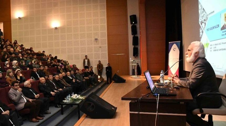 Adıyaman&rsquo;da &lsquo;postkolonyalizm&rsquo; Konulu Konferans D&uuml;zenlendi