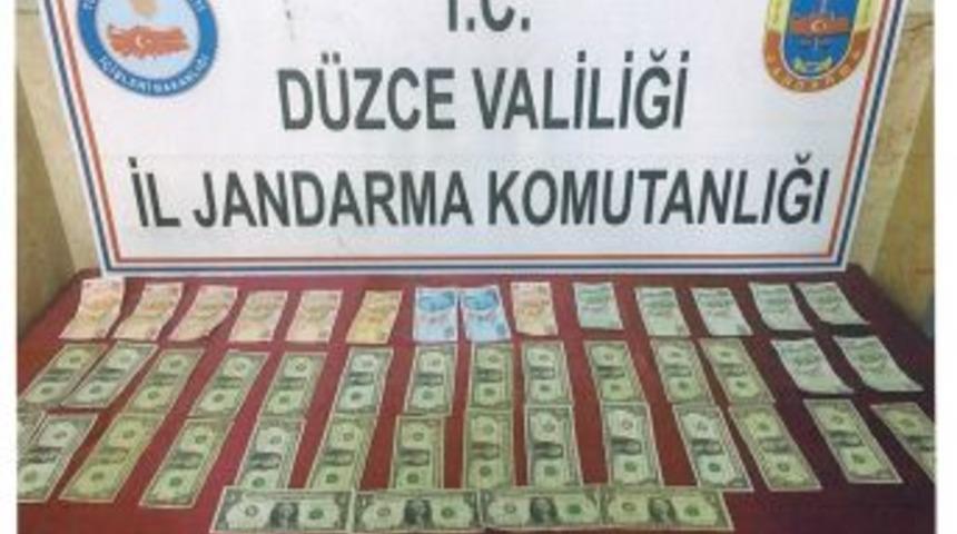 Dolandırıcılıktan Aranıyordu Sahte Parayla Yakalandı