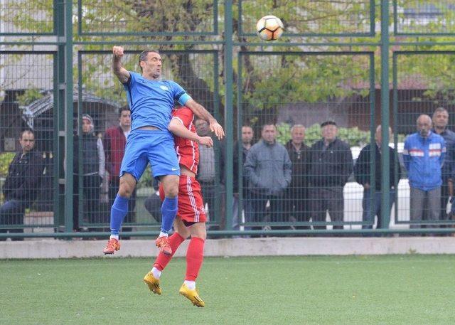 Yıldırım Belediyespor İddiasını Sürdürüyor