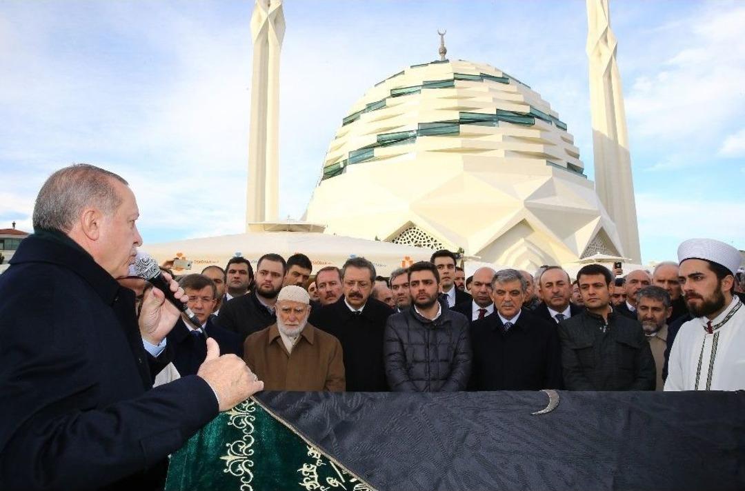 İto Başkan İbrahim &Ccedil;ağlar Son Yolculuğuna Uğurlandı