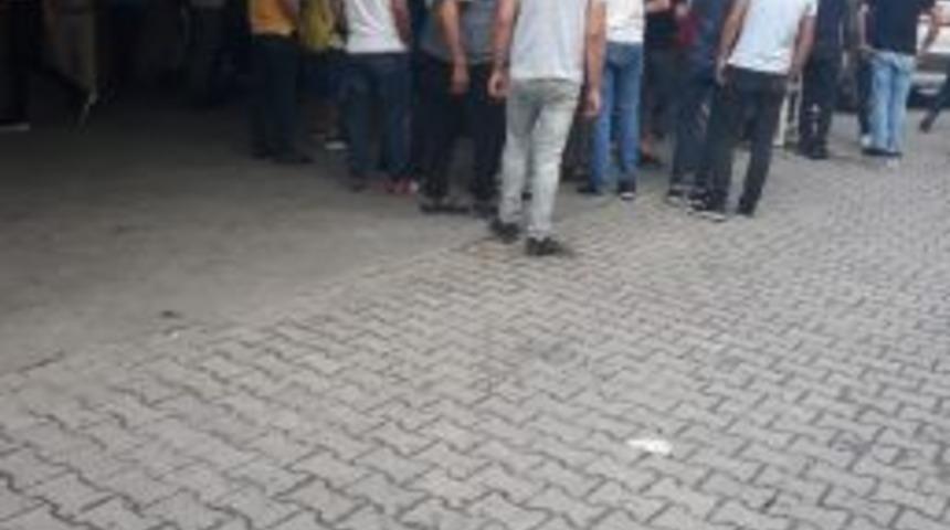 Adana’da Park Meselesi Yüzünden Kavga Çıktı: 4 Yaralı