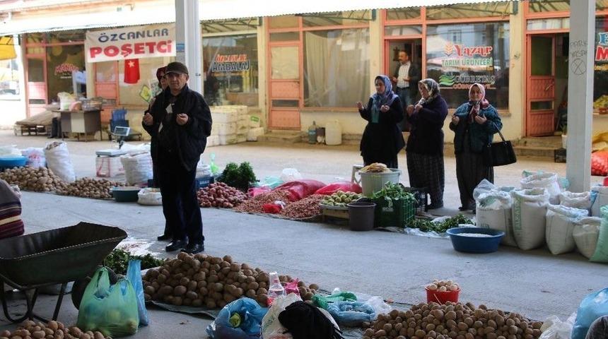 Beyşehir&rsquo;de Pazar Duası Geleneği Yaşatılıyor