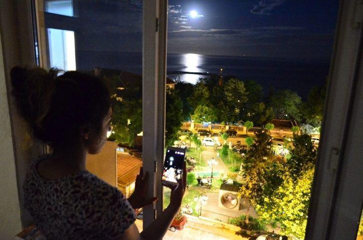 Ay’ın Tekirdağ Manzarası Büyülüyor G4