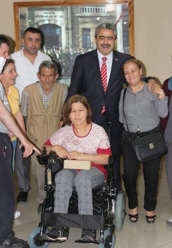 Başkan Alıcık Engelli Vatandaşı Sevindirdi G5