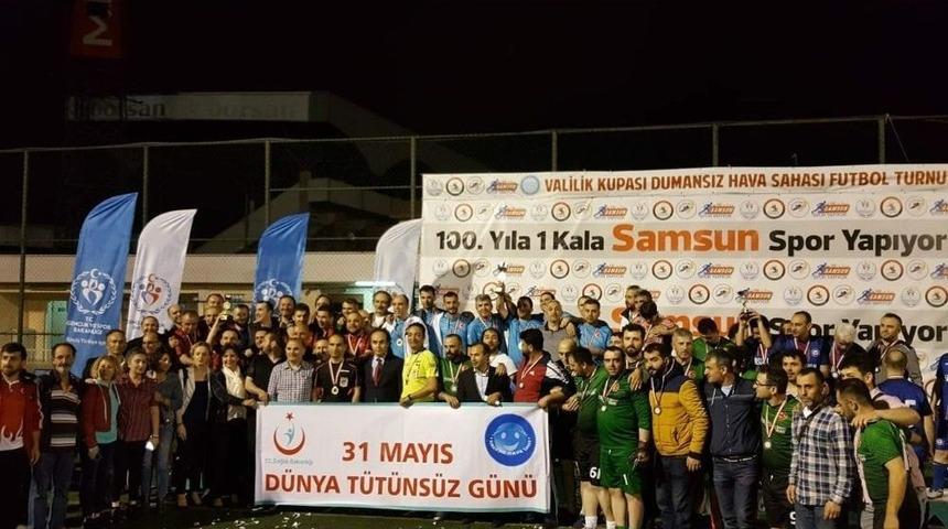 Emniyet Muhabere Futbol Takımı Şampiyon Oldu