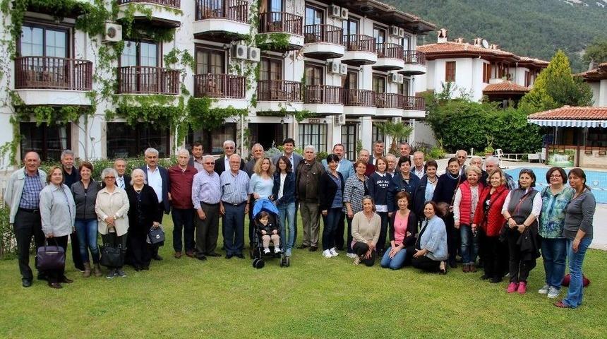 Chp Ve Shp’li Eski Başkanlar Buluştu