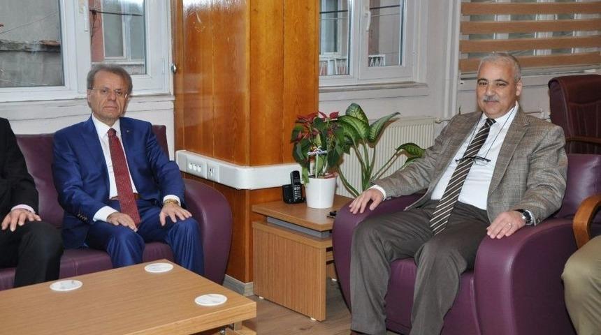 Manisa&rsquo;nın Sağlık Hizmetlerini Konuştular