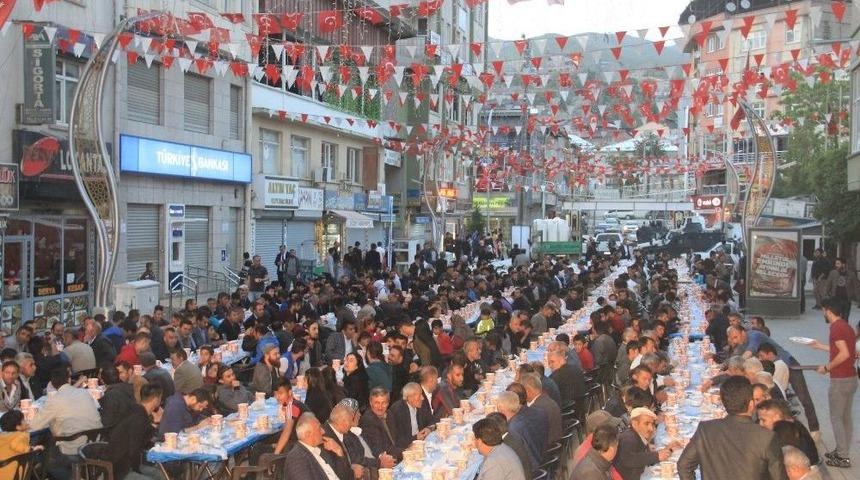 Vedaş Ve Vepsaş&rsquo;tan İftar Yemeği