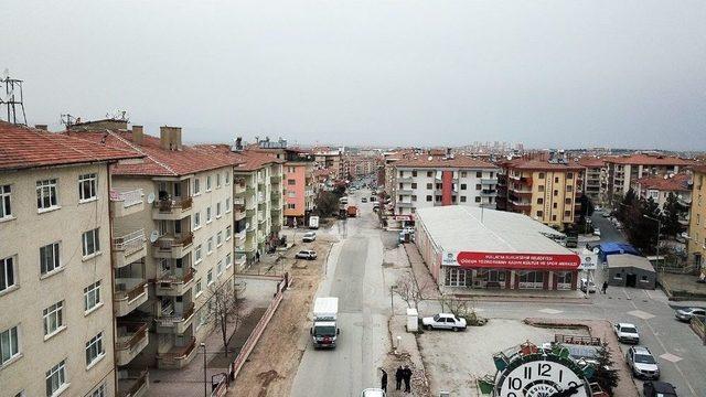 Mevl&uuml;t Aslanoğlu Caddesi Yenileniyor 2