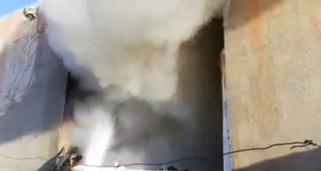 Doğubayazıt&rsquo;ta &Ccedil;ıkan Yangında Bir Ev K&uuml;le D&ouml;nd&uuml; 1