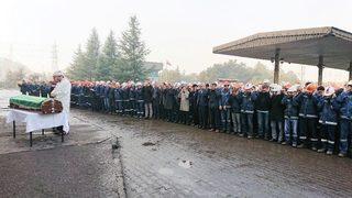 Tren Altında Kalarak Can Veren İşçi Son Yolculuğuna Uğurlandı