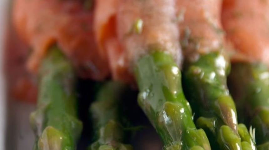 Somona Sarılmış Kuşkonmaz