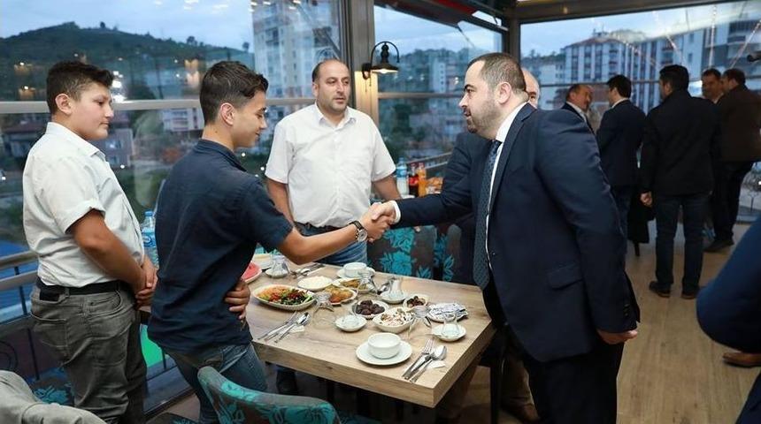 Aktepe: "şehit Ailelerimizin Her Zaman Yanındayız"