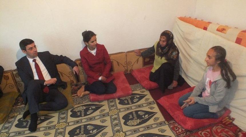 Kaymakam Kırlı&rsquo;dan Ev Ziyaretleri