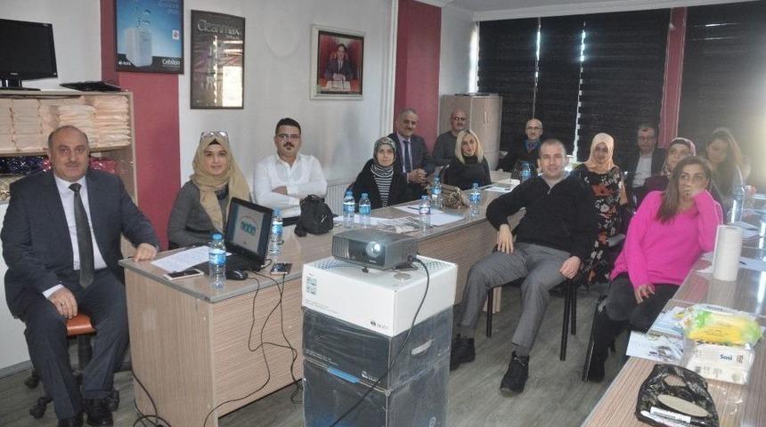 İhlas Pazarlama’da Kurum İçi Eğitim Verildi