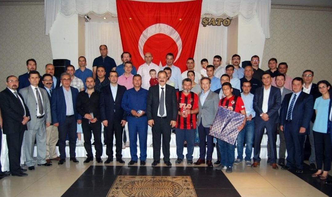 &Ccedil;imko &Ccedil;imento, Sanko Havlu Ve Gaziantep Ytong &Ccedil;alışanları İftarda Buluştu