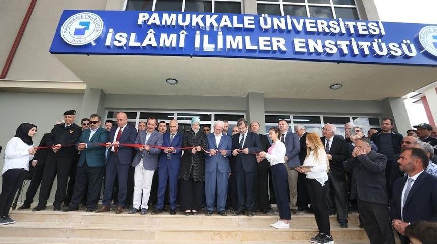 Türkiye’nin İlk İslami İlimler Enstitüsü Hizmete Açıldı